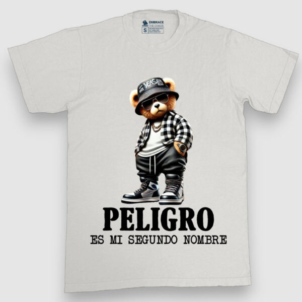 Peligro es mi segundo nombre