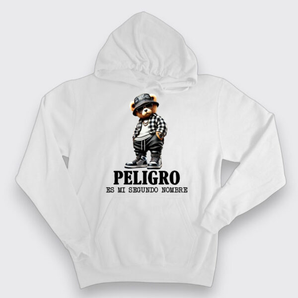 Peligro es mi segundo nombre